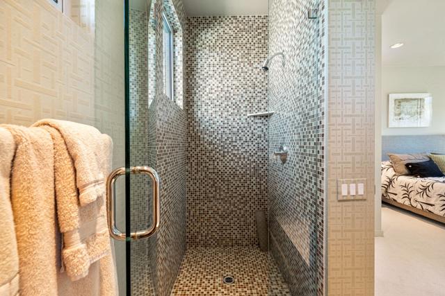 28 Sun Ridge Circle, Rancho Mirage CA: https://media.crmls.org/mediaz/c6132e40-c073-46a0-be65-22042fef7a98.jpg