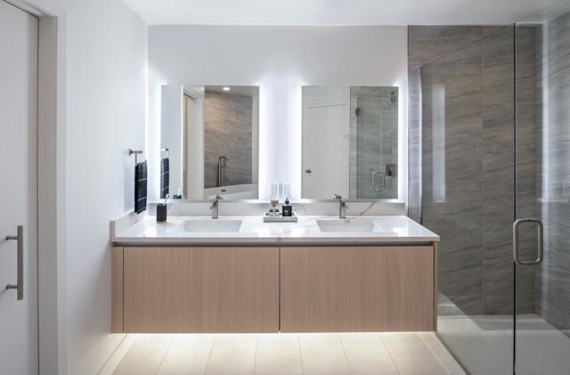 675 9th Ave, San Diego CA: https://media.crmls.org/mediaz/c613d082-877a-4037-9c54-88d373627160.jpg