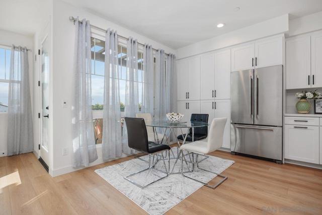 13014 Lumen Way, San Diego CA: https://media.crmls.org/mediaz/c6143409-4199-4660-a6c1-1ee1ab379cac.jpg