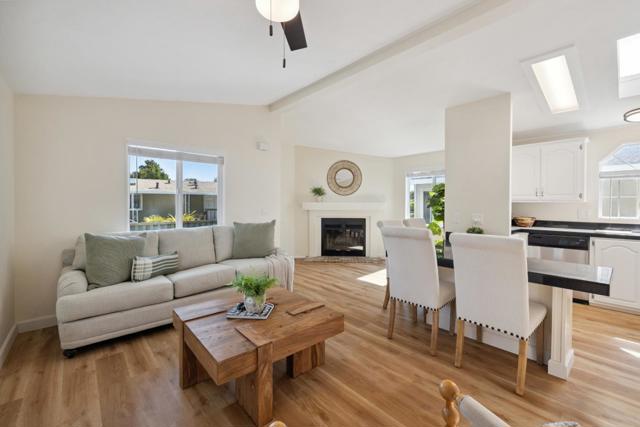 2711 Mar Vista Dr, Aptos CA: https://media.crmls.org/mediaz/c614992c-89ae-48b9-a391-75656ceb3766.jpg