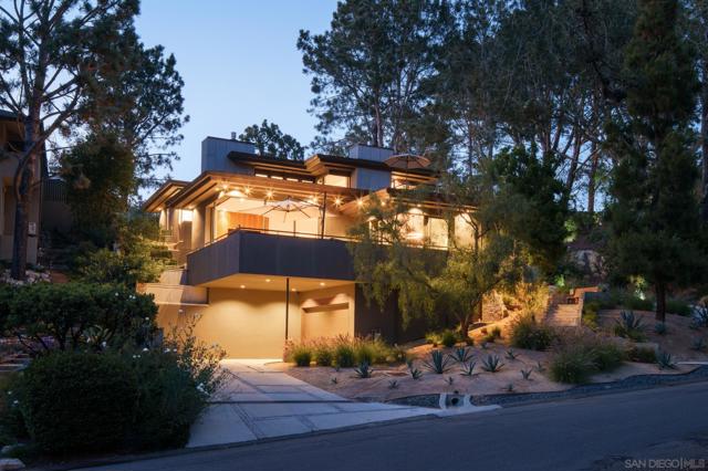 404 Pine Needles, Del Mar CA: https://media.crmls.org/mediaz/c615194f-b421-495d-a434-21720bfedf40.jpg