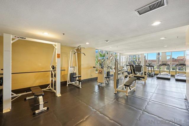 700 W Harbor, San Diego CA: https://media.crmls.org/mediaz/c616eeb8-e2c8-4cb3-86b0-3733de1cb608.jpg