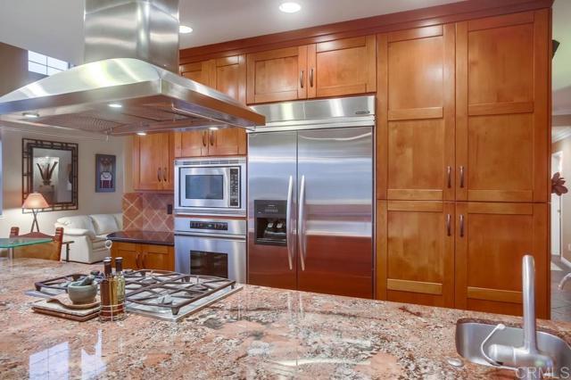 Detail Gallery Image 35 of 74 For 7046 via Ostiones, Carlsbad,  CA 92009 - 5 Beds | 3 Baths