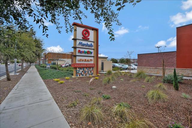 638 Willow Bend Court, San Jose CA: https://media.crmls.org/mediaz/c618cdf4-6442-49aa-b3f9-46f9cb8ed38b.jpg