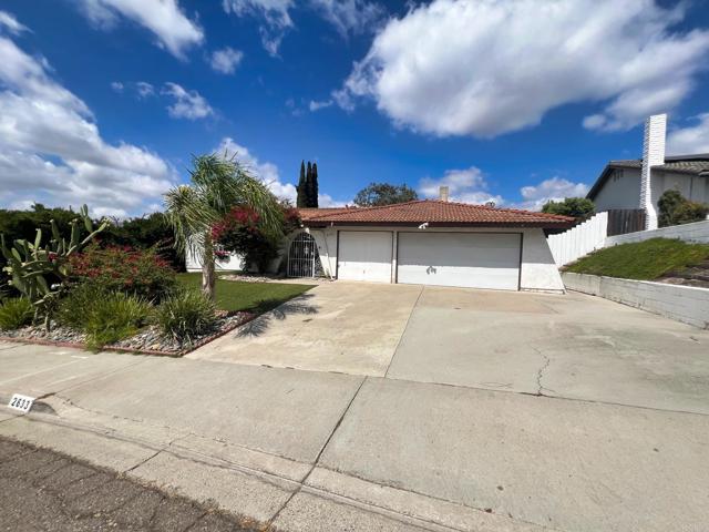 Image 7 of 61 For 2633 Windmill View Dr
