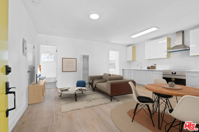 318 Columbia Avenue, Los Angeles CA: https://media.crmls.org/mediaz/c61a1390-5520-4476-b2bd-b1c0f1fe43a9.jpg