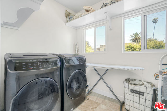 1042 S Stanley Avenue, Los Angeles CA: https://media.crmls.org/mediaz/c61af950-e931-4ca6-a4eb-3ed9ecf1b594.jpg