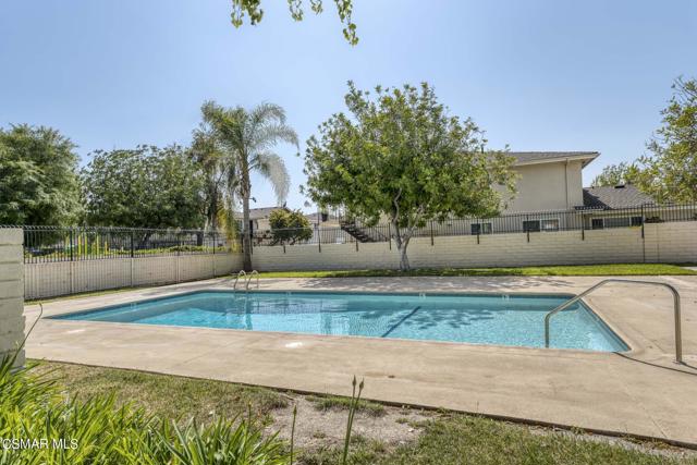 6056 Paseo Encantada, Camarillo - HsHPro