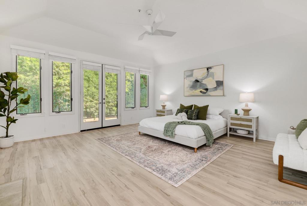 MLS #250042653SD image #13