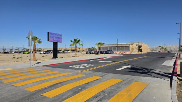 96400 70th Avenue, Thermal CA: https://media.crmls.org/mediaz/c61ba38e-a0ee-479f-9d52-2d17162754fa.jpg