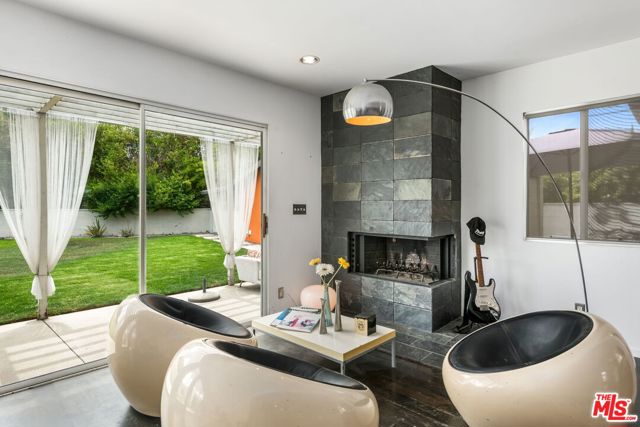 3229 Rosewood Avenue, Los Angeles CA: https://media.crmls.org/mediaz/c61c41d9-7b48-4b27-8877-711be2518852.jpg
