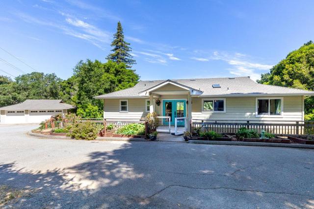 2889 Branciforte Drive, Santa Cruz CA: https://media.crmls.org/mediaz/c61ce49e-3b05-4d95-af83-fccb05fb28e5.jpg