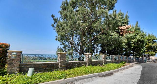 Image 2 for 7106 Country Club Dr, La Jolla, CA 92037