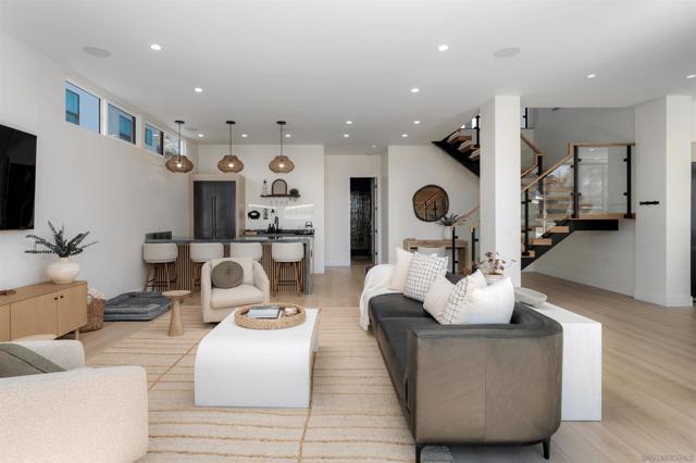 Image 15 of 40 For 5140 Los Robles Dr