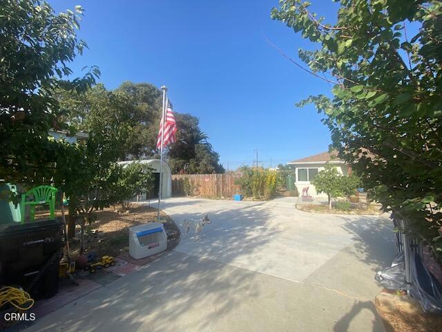 127 Miller Lane, Santa Paula CA: https://media.crmls.org/mediaz/c61e3595-6f62-4997-8285-93db463bd755.jpg