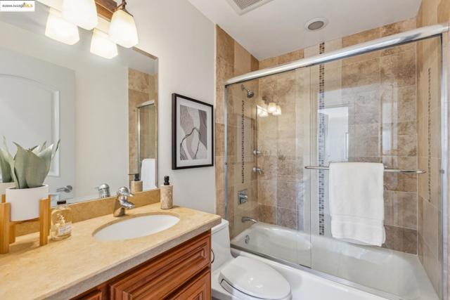 530 Gravatt Dr, Berkeley CA: https://media.crmls.org/mediaz/c61f0c76-c5c7-4e89-99dd-88902722e30a.jpg