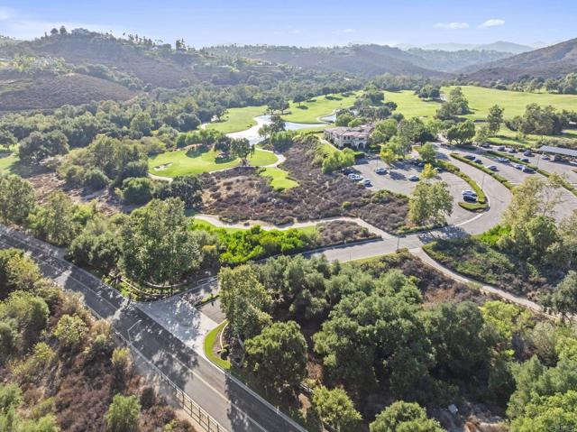 18010 Sunset Point Road, Poway CA: https://media.crmls.org/mediaz/c61f1240-0c13-467b-9091-177a4de11c30.jpg