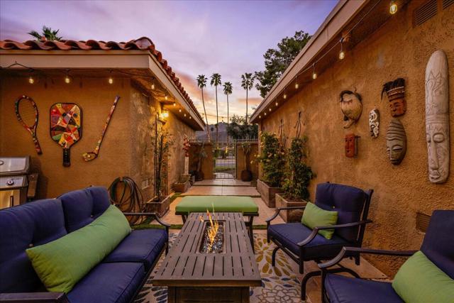 43 Sunrise Drive, Rancho Mirage CA: https://media.crmls.org/mediaz/c61f68fa-26a7-4276-b8f4-02c966abdbea.jpg
