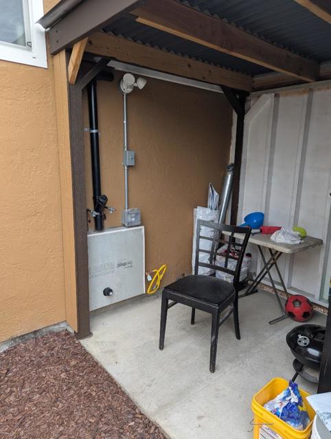 250 Schafer Road, Hayward CA: https://media.crmls.org/mediaz/c61f8c0b-fb4c-4c81-96ea-d568e1d0e067.jpg