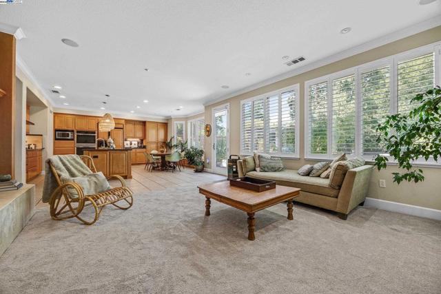 2461 Ancona Cir, Livermore CA: https://media.crmls.org/mediaz/c620c6ca-6b30-4216-8742-5467b4622187.jpg