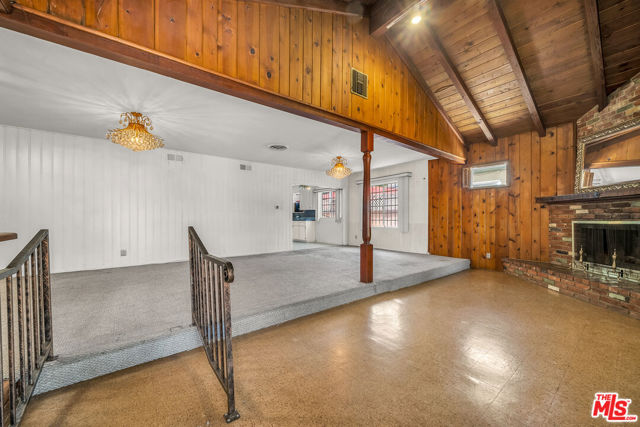5326 Forbes Avenue photo 2
