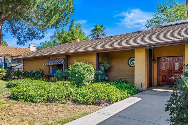 Detail Gallery Image 25 of 51 For 1147 Sea Larke Dr, Fallbrook,  CA 92028 - 4 Beds | 2/1 Baths