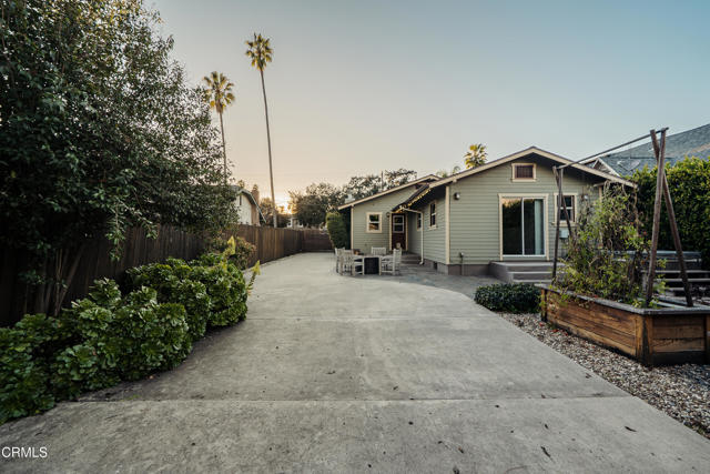 Detail Gallery Image 34 of 38 For 1892 N Marengo Ave, Pasadena,  CA 91103 - 3 Beds | 2 Baths