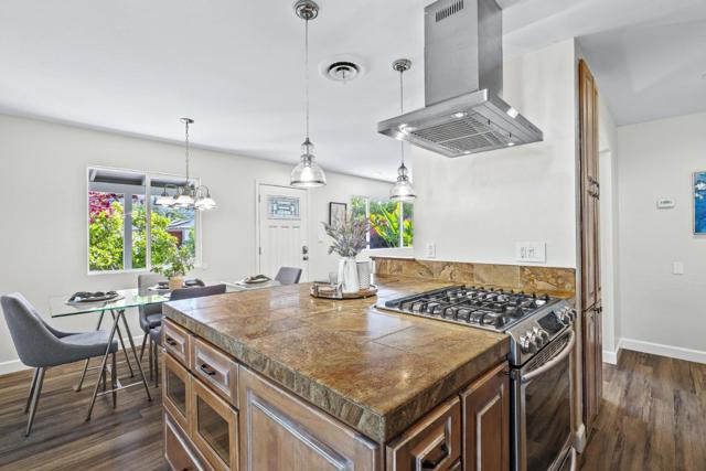 1925 Adelaide Way, San Jose CA: https://media.crmls.org/mediaz/c62330ab-ecbd-48c3-8022-636be29d67e8.jpg
