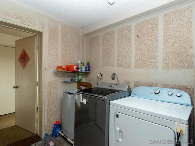 6651 Reservoir Lane, San Diego, California 92115, 3 Bedrooms Bedrooms, ,3 BathroomsBathrooms,Townhouse,For Sale,Reservoir Lane,250019710SD