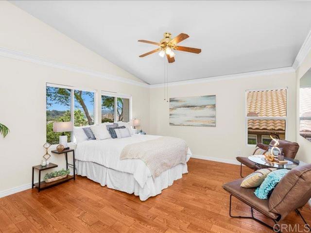 2381 Avenida Helecho, Carlsbad CA: https://media.crmls.org/mediaz/c624a90d-dd2d-415f-89d9-1c0ea9262ec0.jpg