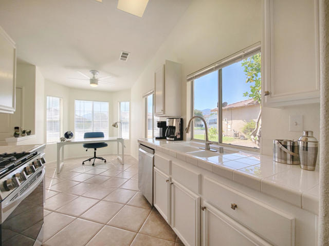 82550 Delano Drive, Indio CA: https://media.crmls.org/mediaz/c624d7bf-0c76-4ffe-8976-4a235bd35362.jpg
