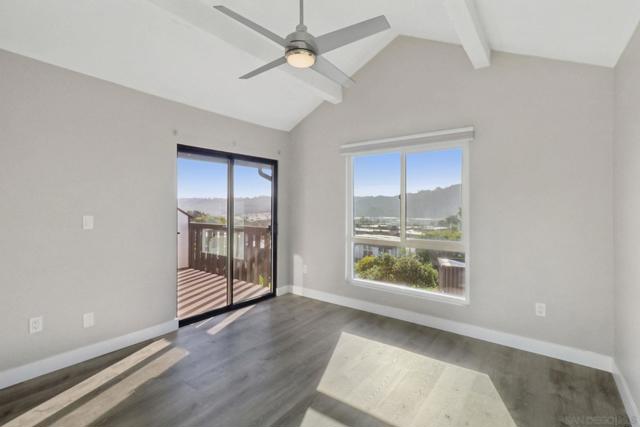 2422 Caminito Ocean Cv, Cardiff by the Sea CA: https://media.crmls.org/mediaz/c625a7fd-467d-4367-aabe-332ea26a13a9.jpg