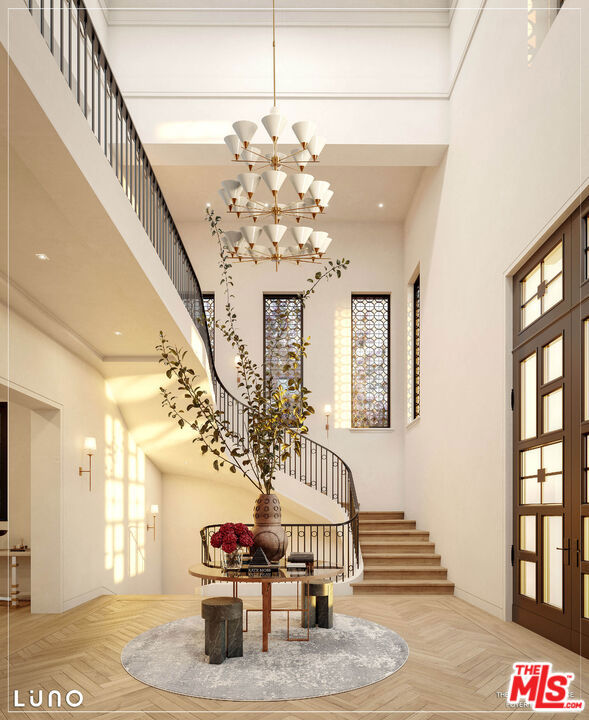 17121 Rancho Street, Encino CA: https://media.crmls.org/mediaz/c6267057-297e-4bb5-b8b1-148edc3afe74.jpg