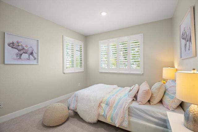 272 McDonnel Road, Alameda CA: https://media.crmls.org/mediaz/c626cb4f-aa5d-449a-ad53-dca909beb304.jpg