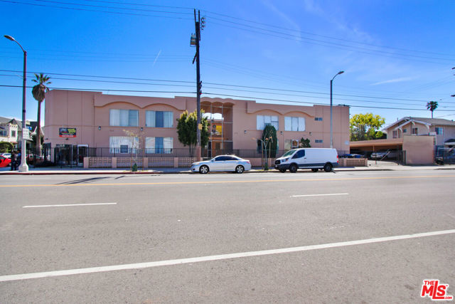 2176 Venice Boulevard, Los Angeles, California 90006, ,Multi-Family,For Sale,Venice,24364967