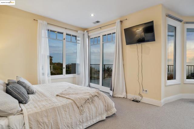 1580 Regency Ct, El Cerrito CA: https://media.crmls.org/mediaz/c6289581-c086-4f5e-b96f-9bd94792f509.jpg
