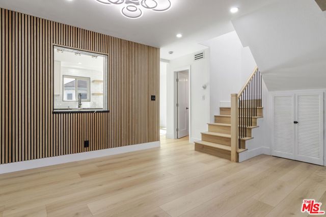 7550 Zombar Avenue, Van Nuys CA: https://media.crmls.org/mediaz/c62ad15c-6deb-4ecc-a743-cd15dbbf11a7.jpg