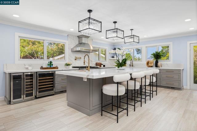 40 Loma Vista, Walnut Creek CA: https://media.crmls.org/mediaz/c62d392a-55d3-4ae4-92ad-9bd30f6b18c4.jpg