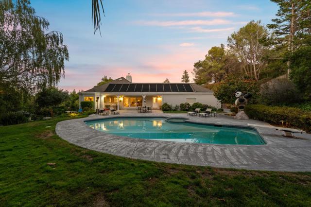 2530 Skyfarm Drive, Hillsborough CA: https://media.crmls.org/mediaz/c62d4f58-8f92-40d7-bbcf-c42a6121d50d.jpg