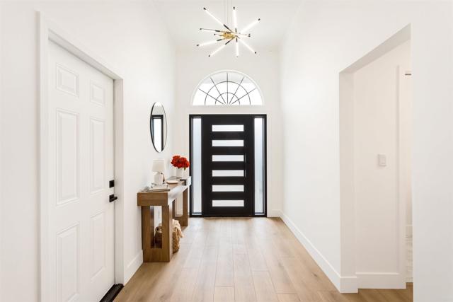 Detail Gallery Image 6 of 43 For 4870 Mount Armour Dr, San Diego,  CA 92111 - 4 Beds | 2 Baths