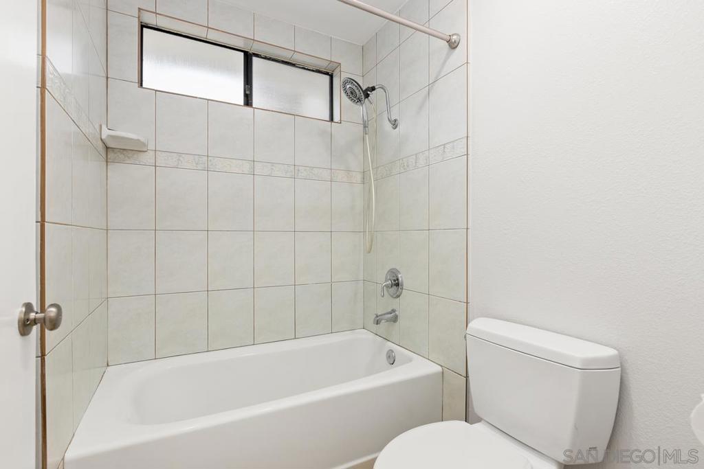 8308 Regents Rd - photo 2