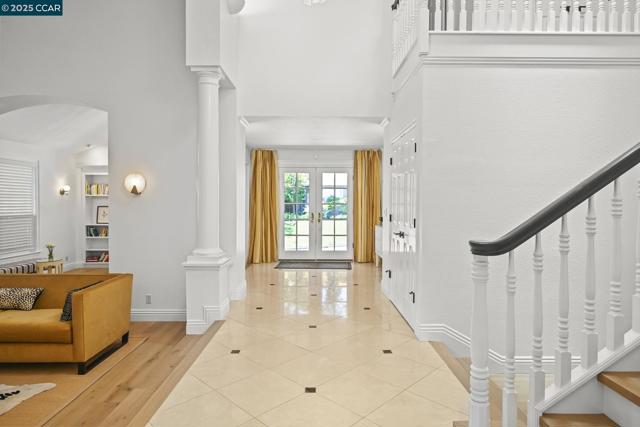 107 Leafield Rd, Danville CA: https://media.crmls.org/mediaz/c62dbffd-92f9-4d4e-9f80-241b855b4bb6.jpg