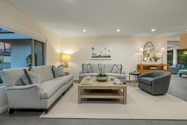 75322 Desert Park Drive, Indian Wells CA: https://media.crmls.org/mediaz/c62e41dc-200a-4801-8a8b-aa95dd42247b.jpg