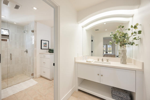 Image 24 of 36 For 52123 Dunlevie Court