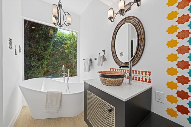 47432 Medina W Drive, Palm Desert CA: https://media.crmls.org/mediaz/c62f1815-da7b-4499-a8f2-37b52afb5f8c.jpg