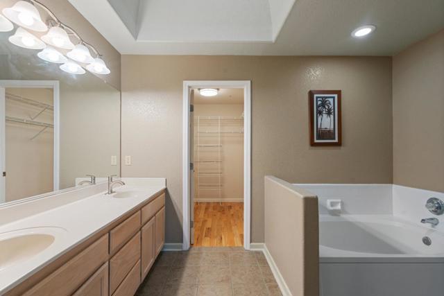 1258 De Cunha Court, Salinas CA: https://media.crmls.org/mediaz/c630048d-3132-419c-878a-754c3a4490f2.jpg