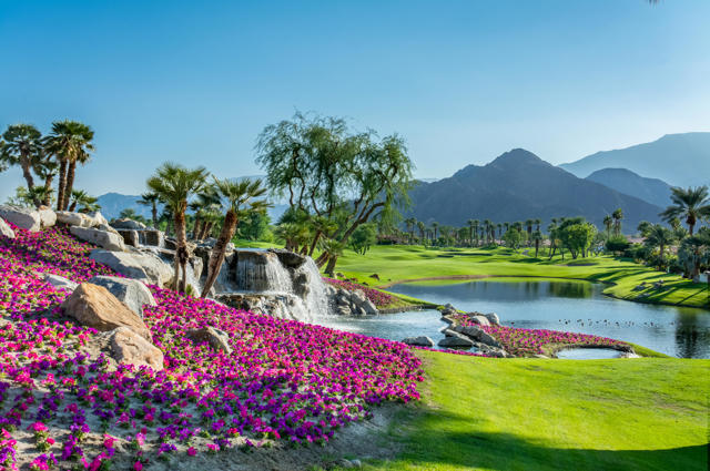 79953 Rancho La Quinta Drive, La Quinta CA: https://media.crmls.org/mediaz/c63009e0-9db7-4cd6-b9d5-b3b311431c2c.jpg