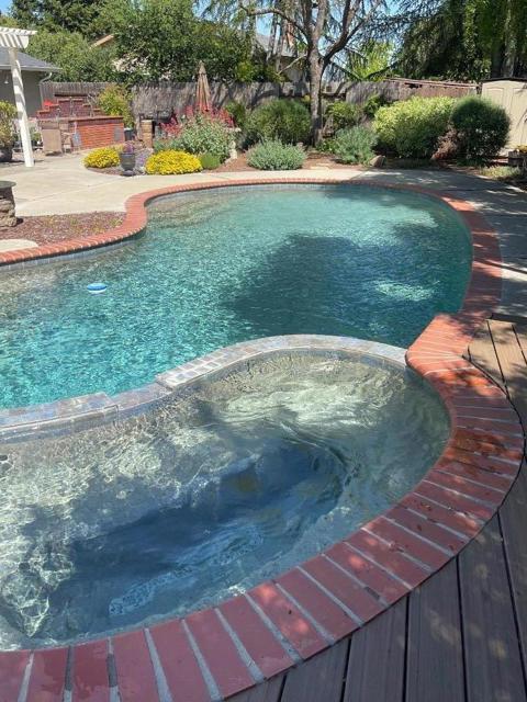 1430 Welburn Avenue, Gilroy CA: https://media.crmls.org/mediaz/c63057ff-5809-4a06-abbc-88e46c911de4.jpg