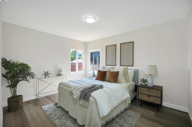 23639 Odom Dr, Hayward CA: https://media.crmls.org/mediaz/c63173e4-0a47-43a6-ba89-519cd498721c.jpg