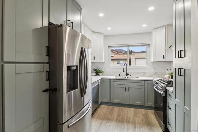 10220 Princess Sarit Way, Santee CA: https://media.crmls.org/mediaz/c6318ce8-cfb7-47b1-8b2f-3c65822230b5.jpg